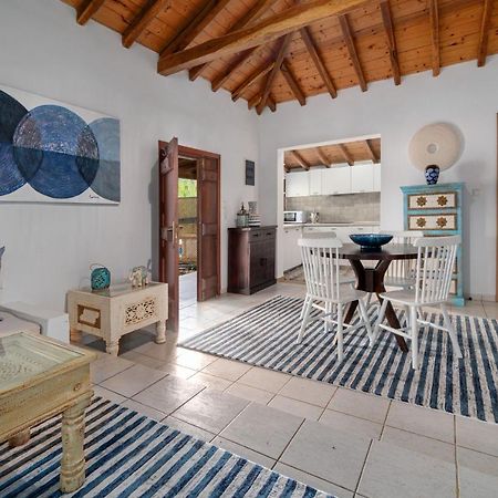 Amouage Boutique Home Kolios Екстер'єр фото