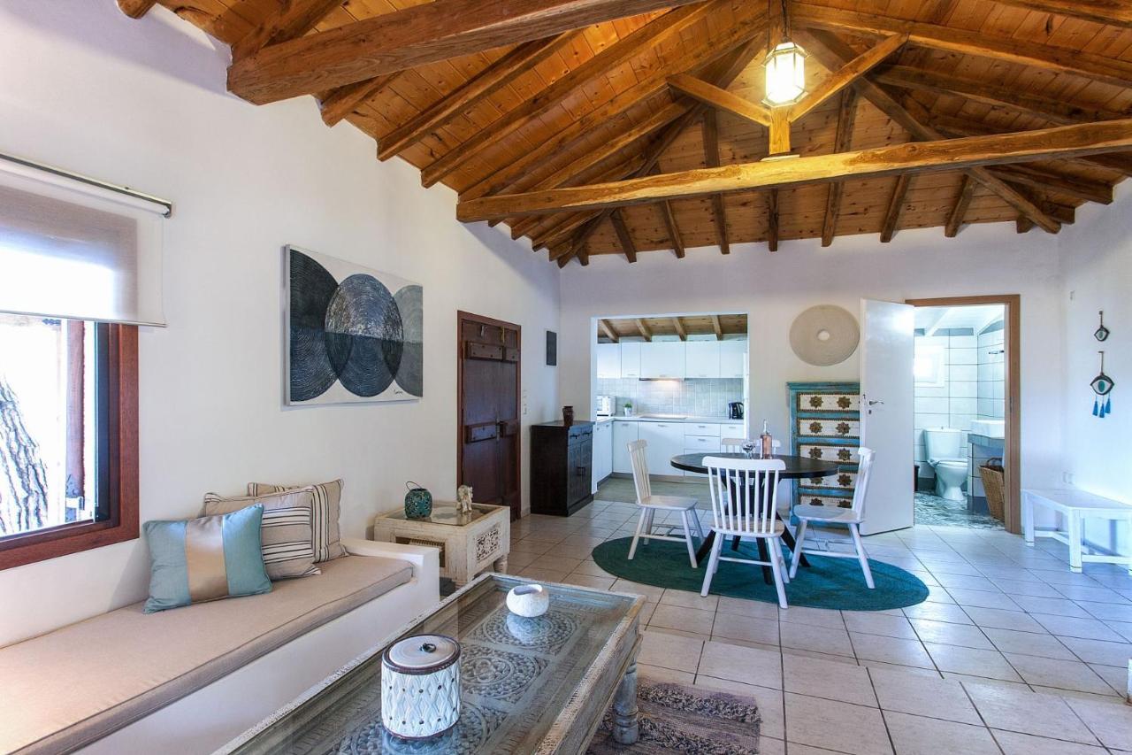 Amouage Boutique Home Kolios Екстер'єр фото